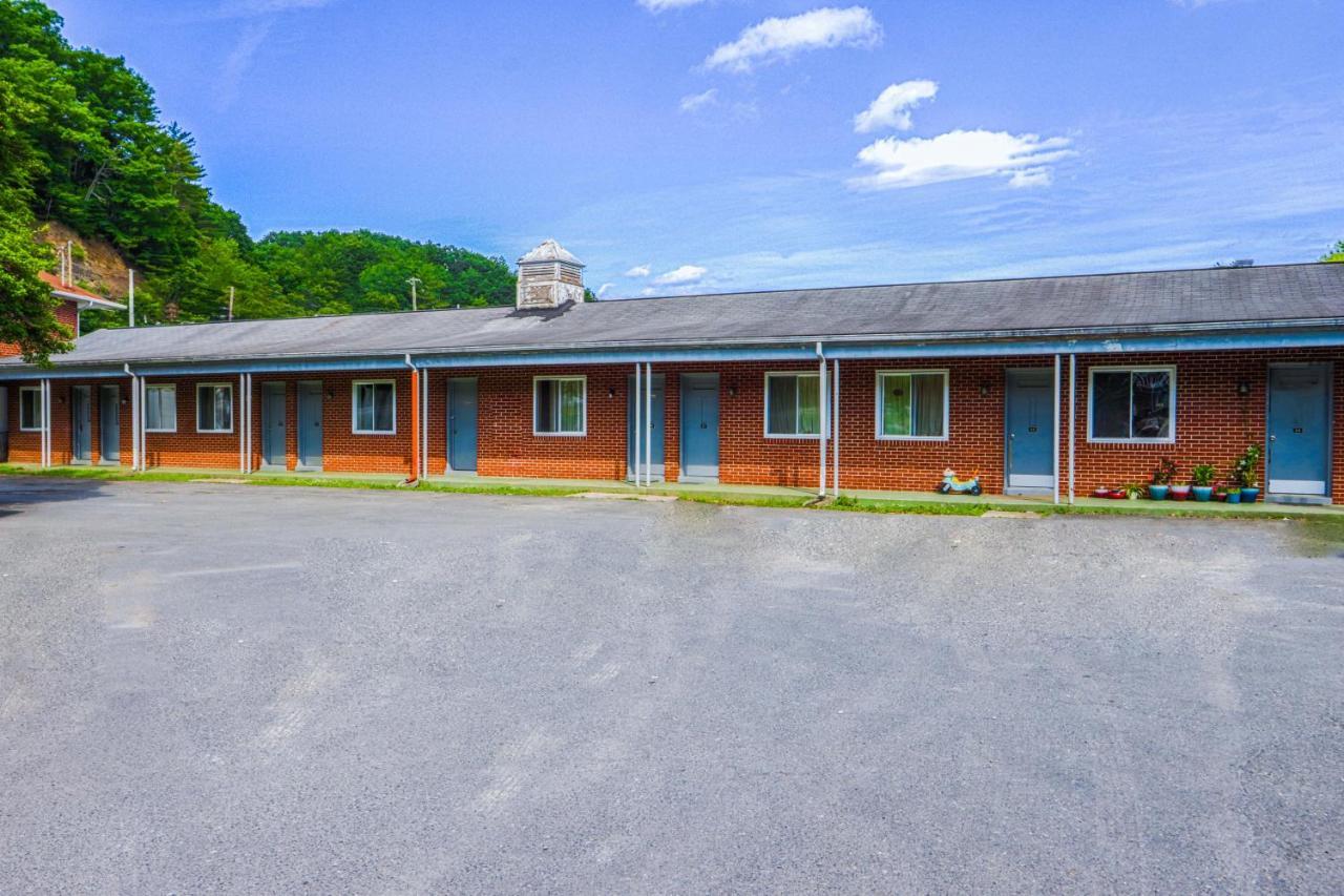 Patriot Inn Motel Beaver Wv, By Oyo 外观 照片